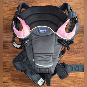 Chicco Black and Pink Infant Accessory to Hold